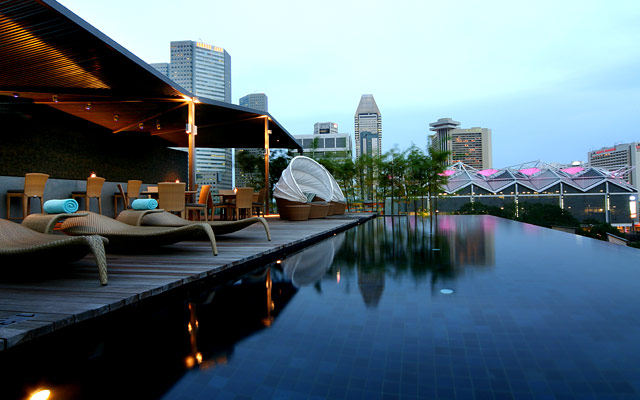 那欧米酒店(Naumi Hotel)/新加坡_Gallery_Infinity_Pool_Hr.jpg