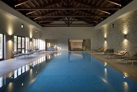 The Romanos/希腊,伯罗奔尼撒,麦西尼亚,科斯塔纳瓦里诺_IndoorPool_lg.jpg