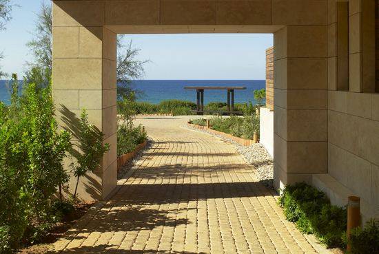 The Romanos/希腊,伯罗奔尼撒,麦西尼亚,科斯塔纳瓦里诺_TheRomanosCostaNavarino1_lg.jpg