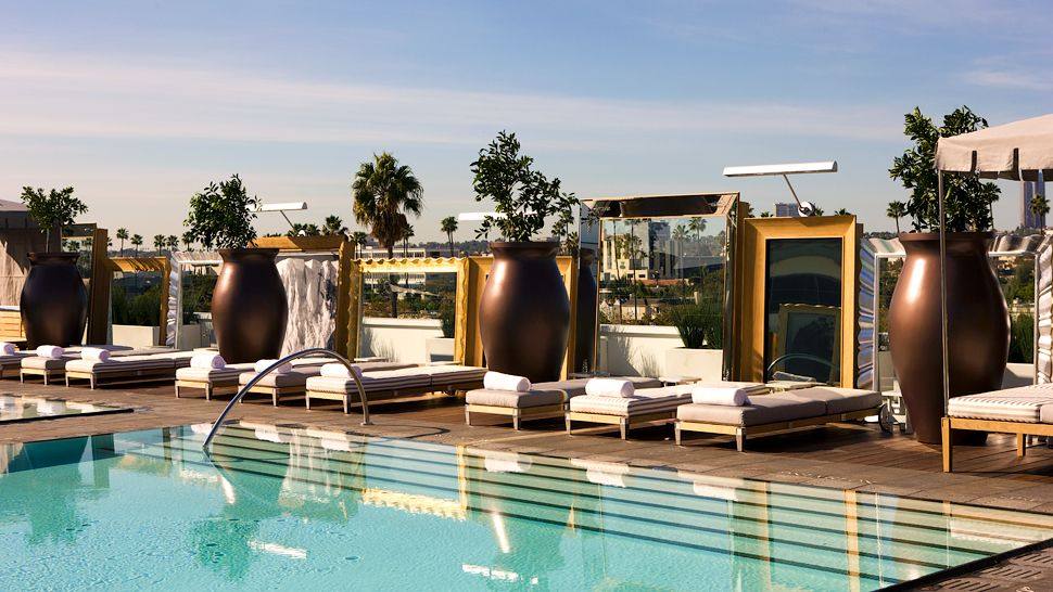 加利福尼亚洛杉机比佛利山SLS Hotel , Los Angeles, California , United States-- by Philippe St_006562-01-pool-daytime.jpg