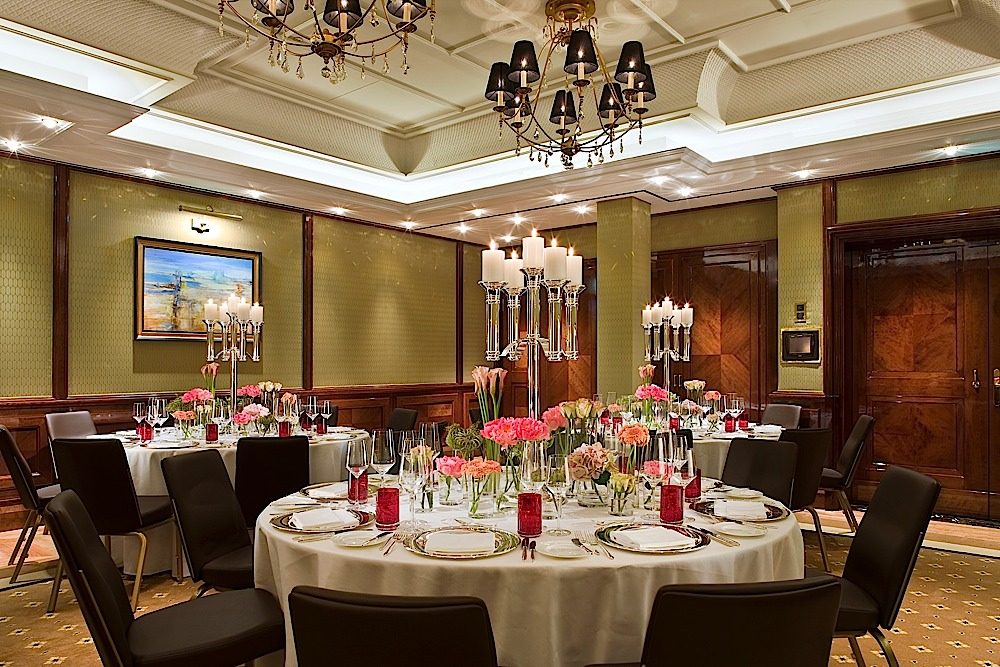 卡佩拉Breidenbacher Hof Capella Luxury Hotel In Germany 德国杜塞尔多夫_Boardroom_Private_Dining.jpg