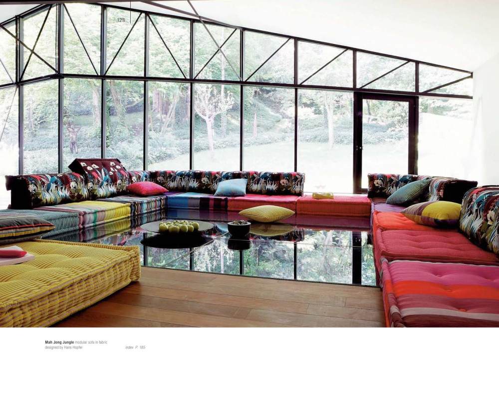 Roche Bobois_catalogue0127.jpg