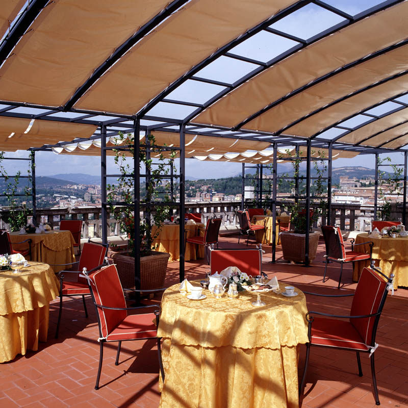 意大利,佩鲁贾,Brufani Palace 酒店_0_3_terrazza_QUADRO.jpg