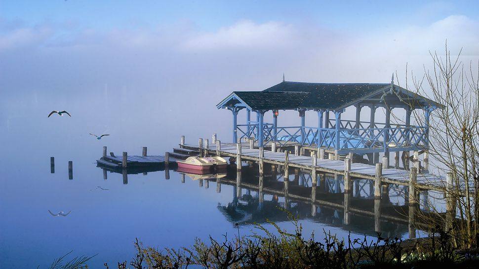 拉斯巴尔萨斯/阿根廷,巴塔哥尼亚,内乌肯_000194-08-dock-morning-scenery.jpg