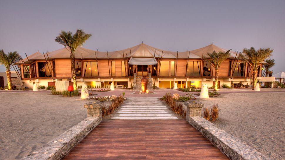 阿拉伯联合酋长国艾瓦迪悦榕庄 Banyan Tree Al Wadi Resort_007302-10-beach-club.jpg