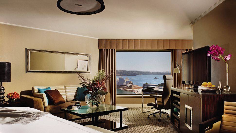 Wilson & Associates-悉尼四季酒店_002766-02-bedroom-sydney-opera-house-ocean-view.jpg