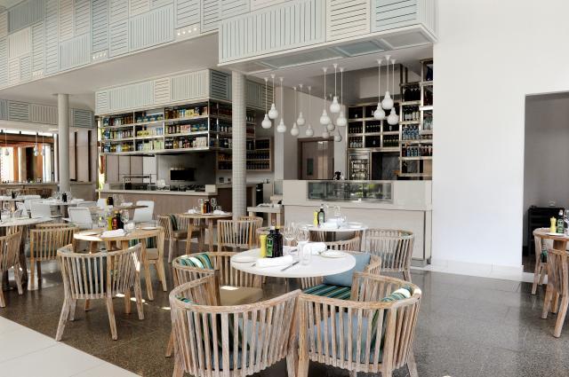 毛里求斯长海滩度假村_1308214191-restaurant-sapori---long-beach-mauritius.jpg