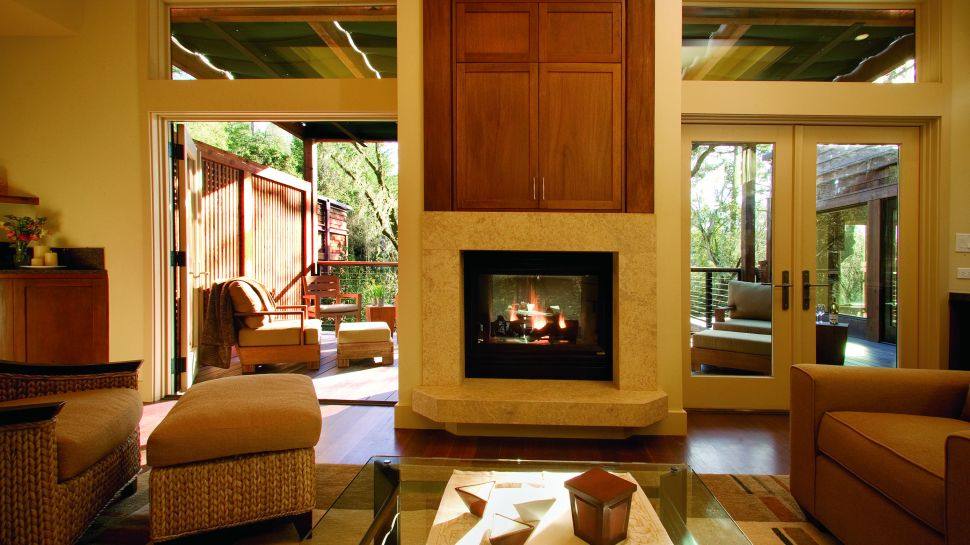 美国加利福尼亚州纳帕山谷The Calistoga Ranch农场_002200-04-interior-lounging-area-fireplace.jpg