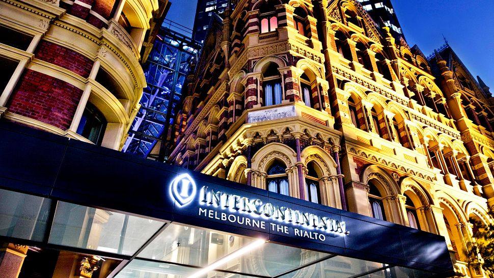 墨尔本里亚托洲际酒店(InterContinental Melbourne The Rialto)_006490-02-exterior-night-sign.jpg