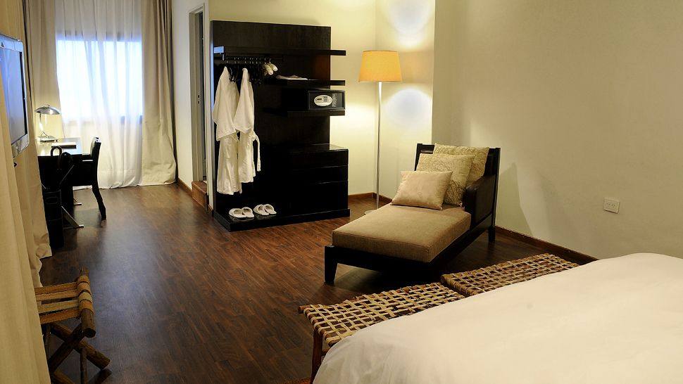 阿根廷潘帕斯,科尔多瓦Azur Real 酒店_007931-05-Deluxe_Room.jpg