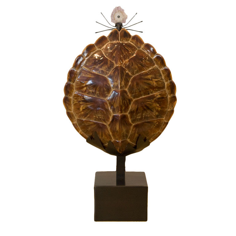 国外网站精品-陈设单品_A Custom Tortoise Shell Lamp by Dragonette Ltd..jpg