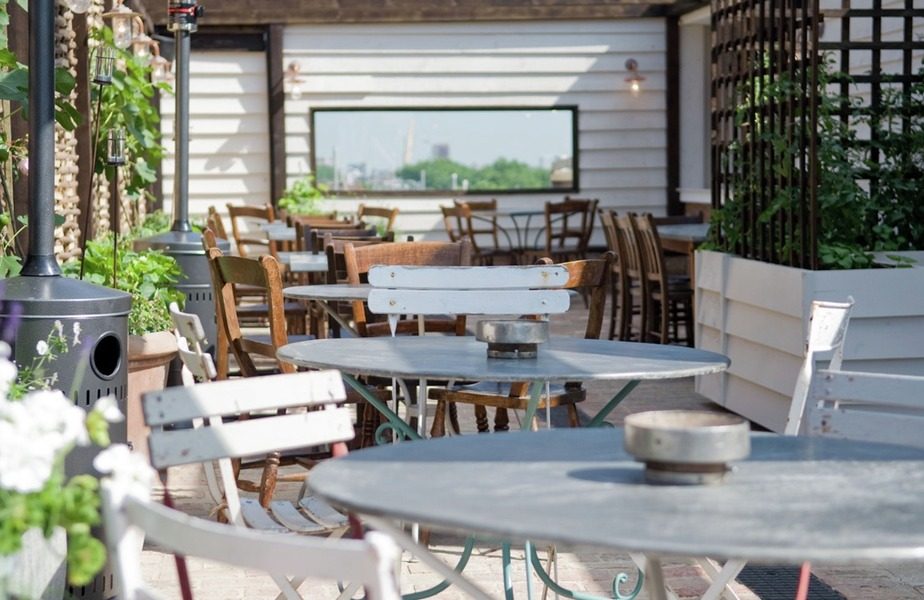 伦敦肖尔迪奇酒店Shoreditch House_garden2(1).jpg