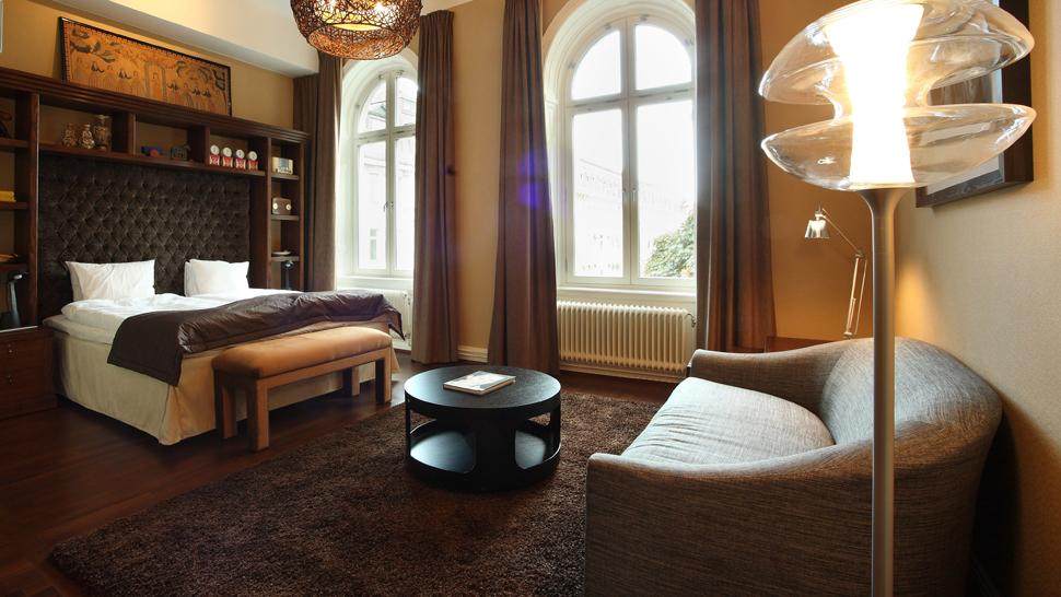 斯德哥尔摩Lydmar酒店_006818-03-tan-suite-bedroom.jpg