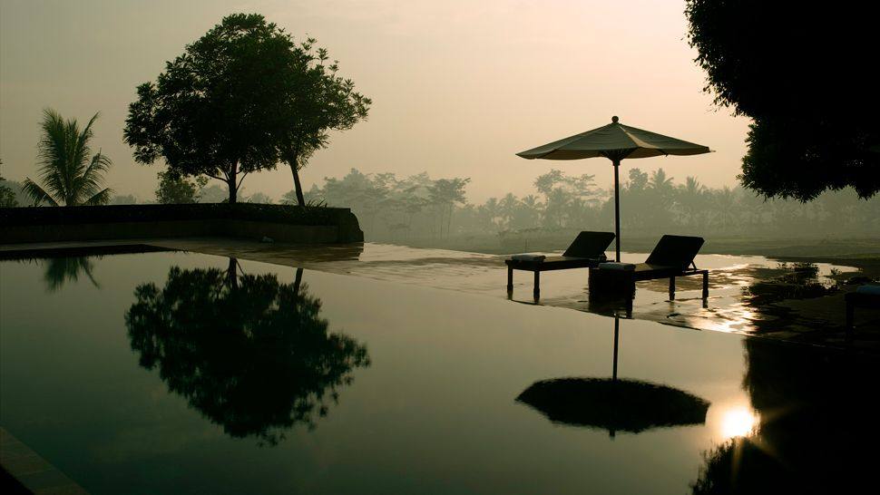 Edward Tuttle-印尼安缦吉沃 Amanjiwo_002676-15-exterior-pool-tranquility.jpg