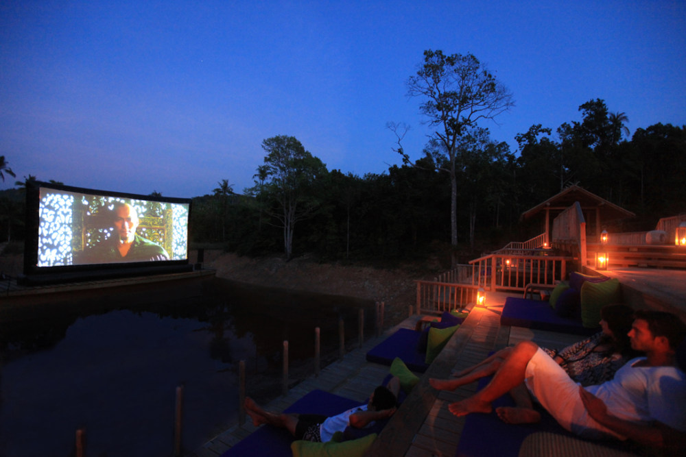 苏尼瓦琪维度假村(Soneva Kiri by Six Senses)/暹逻湾_Cinema Paradiso.jpg