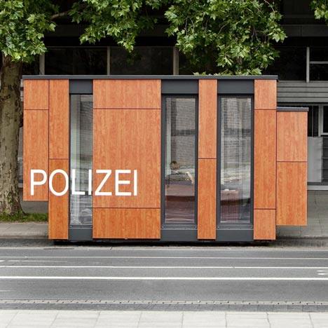 德国汉诺威移动派出所_dezeen_Mobile-Police-Station-by-Gesamtkonzept-Architekten_01.jpg