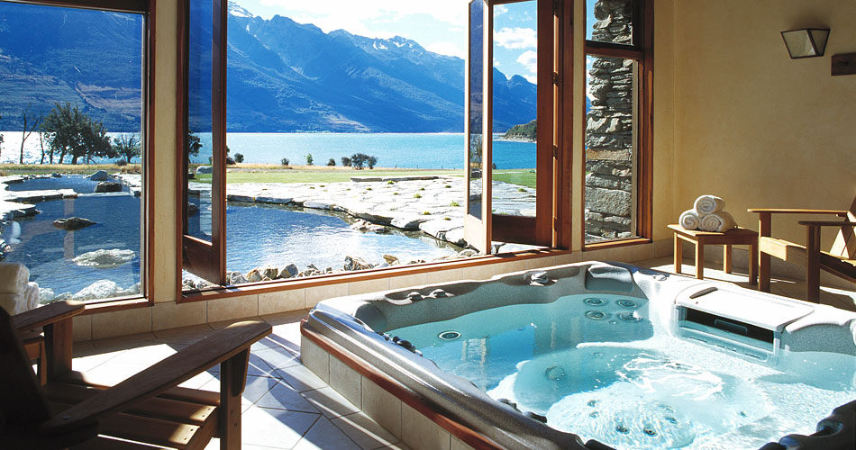 新西兰南岛布兰凯特湾Blanket Bay ,New Zealand ,South Island Queenstown_490-blanket-bay-jacuzzi.jpg