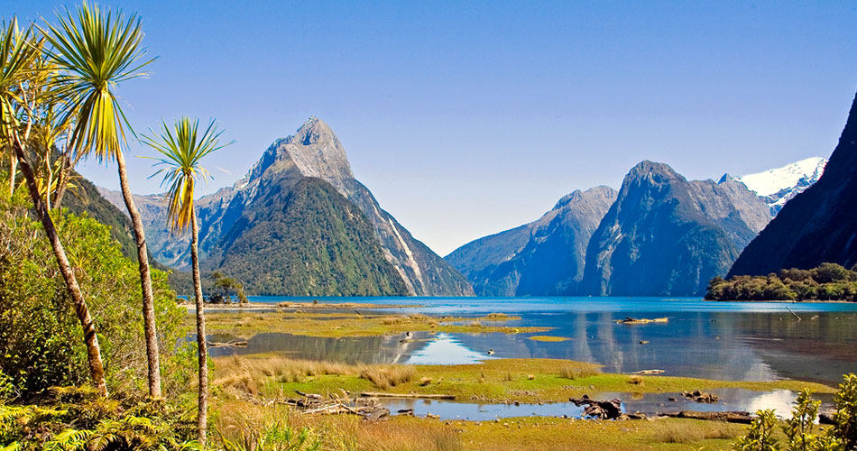 新西兰南岛布兰凯特湾Blanket Bay ,New Zealand ,South Island Queenstown_529-milford-sound.jpg