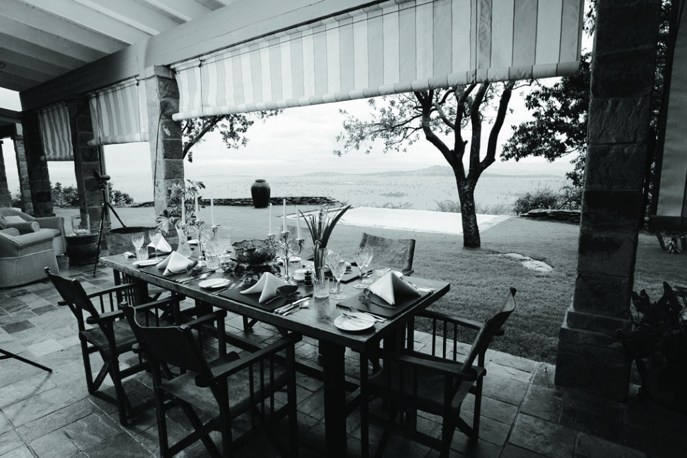 坦桑尼亚塞伦盖蒂,辛吉塔格鲁梅蒂酒店Singita Grumeti Reserves_Sasakwa Cottage Verandah.jpg