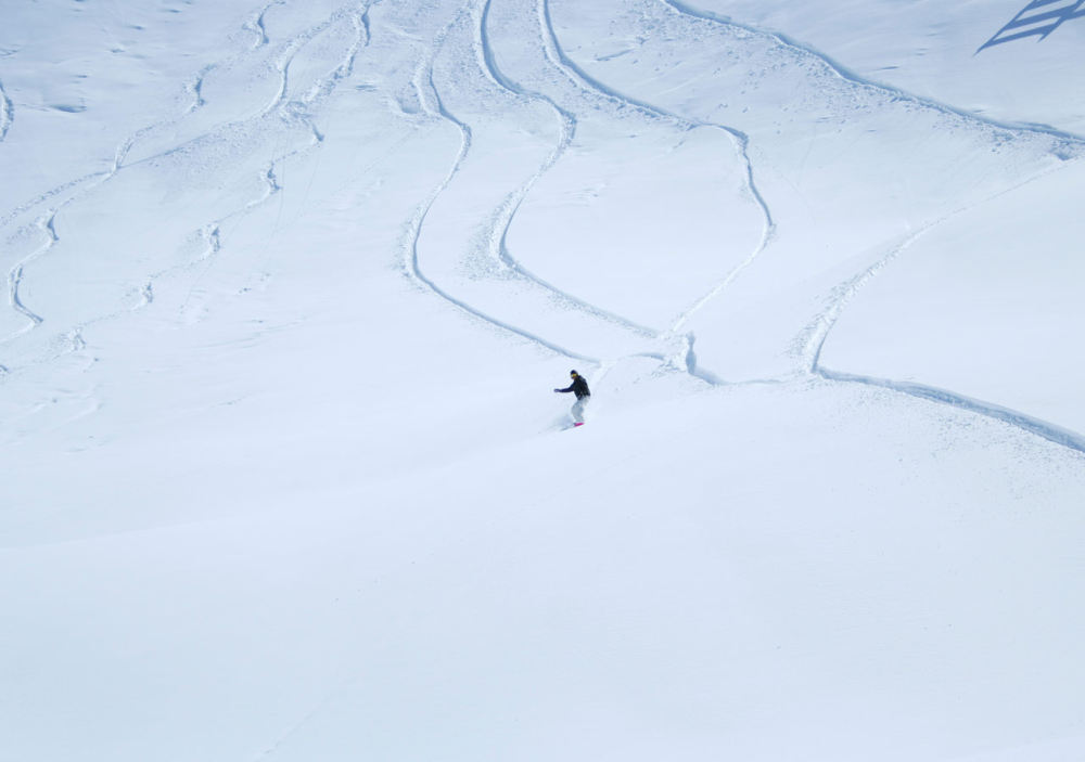 奥地利克里斯蒂瓦莱赫酒Austria Vorarlberg Lech -Arlberg Kristia Lech_home_02.jpg