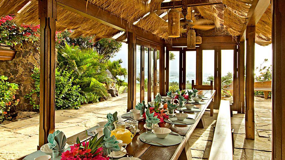加勒比海英属维尔京群岛内克尔岛Necker Island_004746-18-outdoor-breakfast-table.jpg