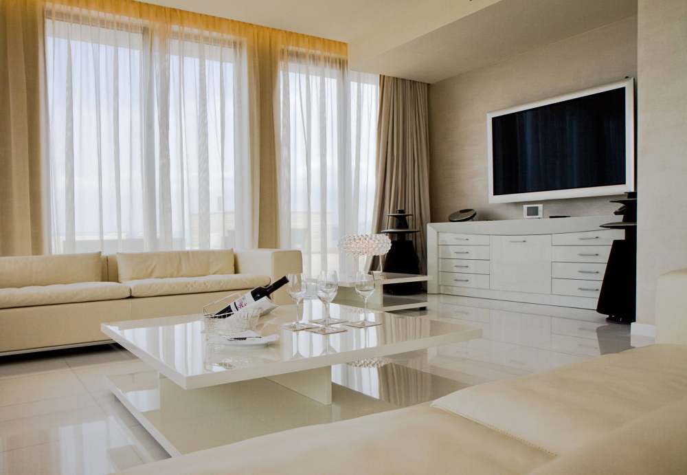 克罗地亚伊斯特拉宾斯基酒店Kempinski Hotel Adriatic Istria, Croatia_PUY1_HenryMorganlivingroom_L_AS2.jpg