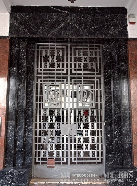 网上收罗的Art deco door_w248.jpg