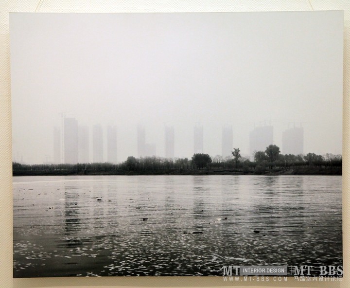 2011鲁迅美术学院 摄影系本科生毕业展【54p】_p_large_E92C_669f0003dfc95c42.jpg