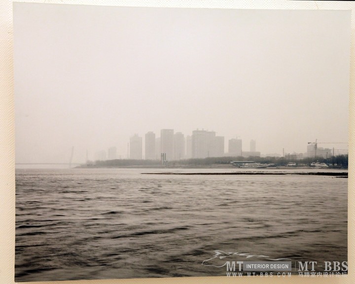 2011鲁迅美术学院 摄影系本科生毕业展【54p】_p_large_pVJO_66870003d5a85c42.jpg