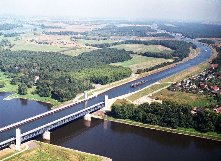 德国马格德堡水桥_Magdeburg-Water-Bridge-01-1-750x548.jpg