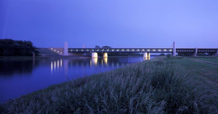 德国马格德堡水桥_Magdeburg-Water-Bridge-10-750x393.jpg