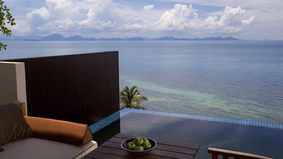 Wilson Associates-泰国苏梅岛康拉德度假村 conrad koh samui_008605-03-private-infinity-pool-sea-view.jpg