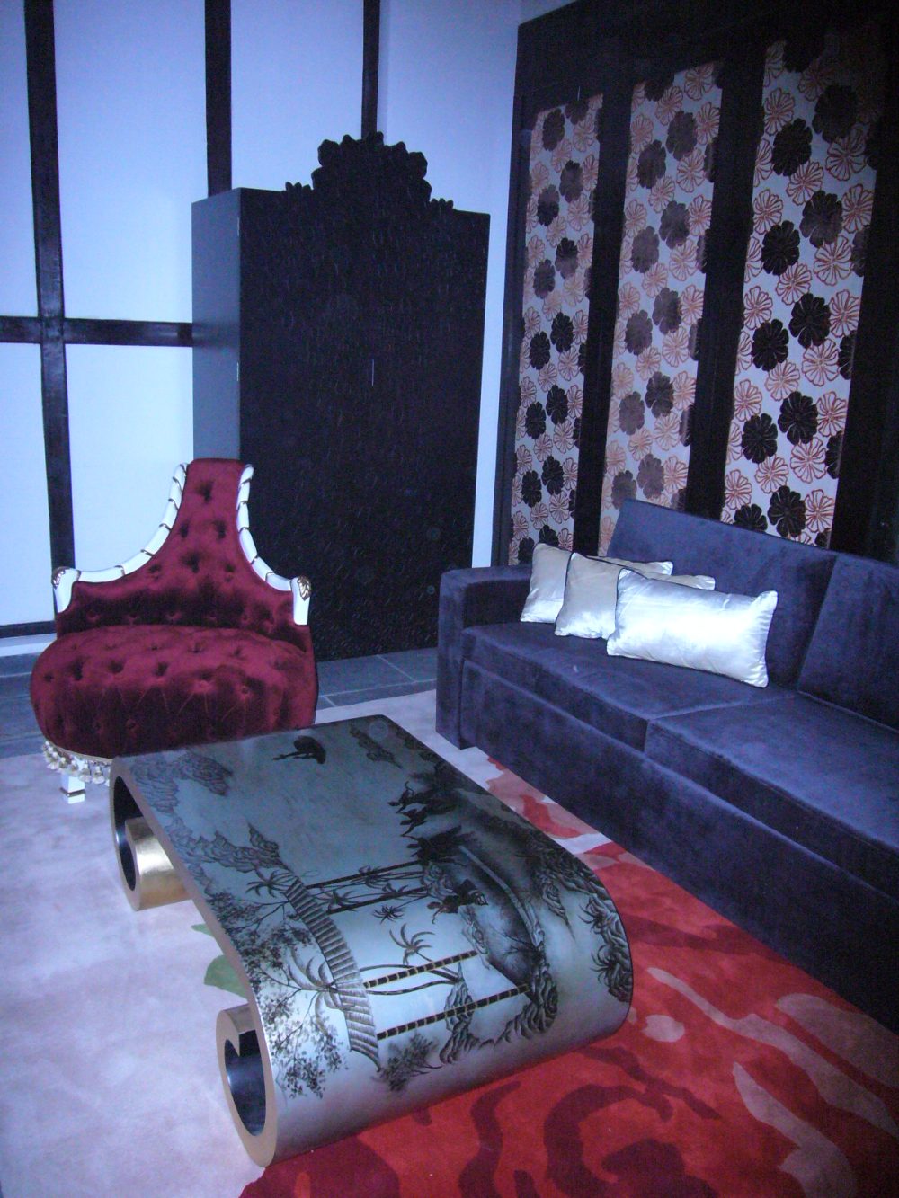 2008年我公司制作的成都宽窄巷子《三块砖会所》家具_P1060112.JPG