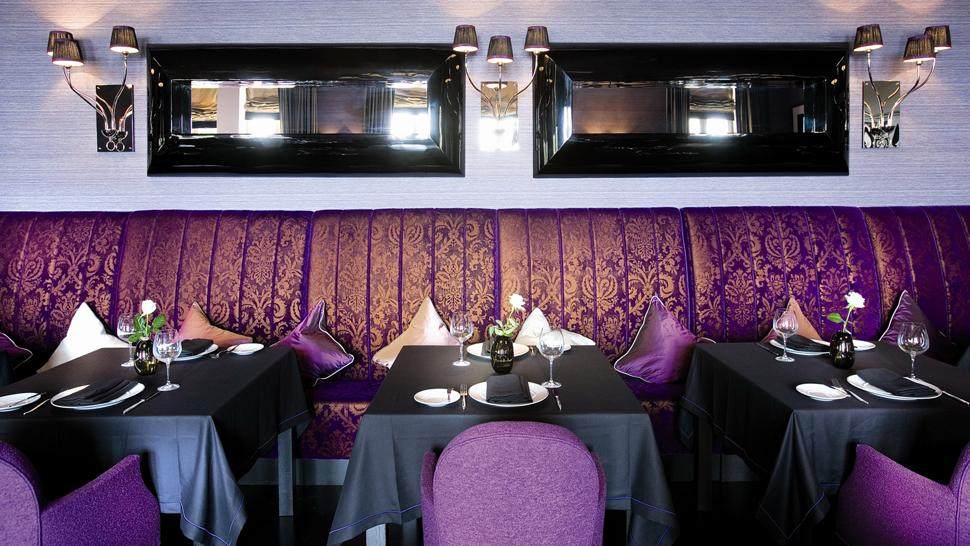 俄罗斯索契罗迪纳温泉大酒店The Grand Hotel & Spa Rodina_005195-03-black-purple-restaurant.jpg