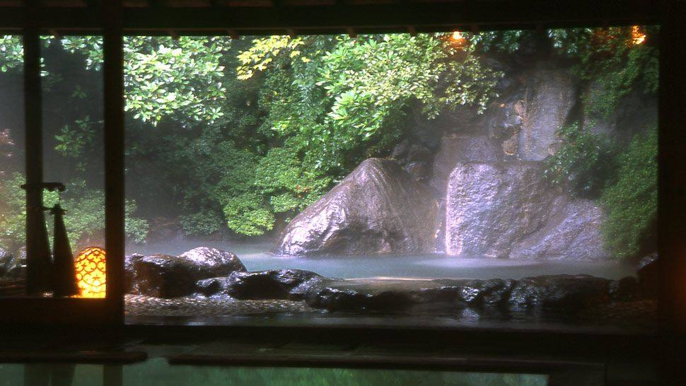 日本箱根 强罗花坛 Gora Kadan_003609-02-pool-view.jpg