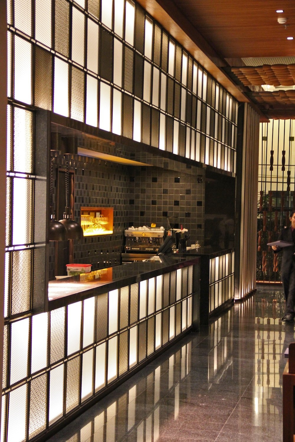 泰国曼谷汉沙酒店Hansar Bangkok Hotel_eve_0.jpg