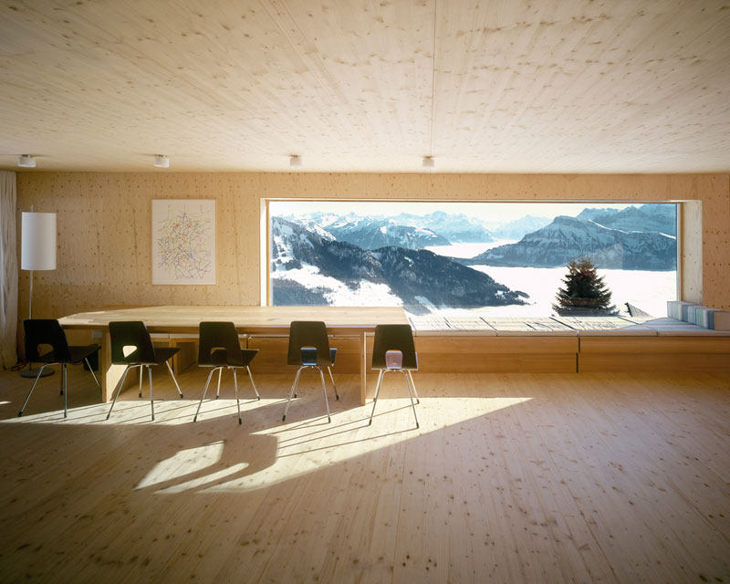 雪山中的优雅房子/ AFGH 建筑事务所_house_on_the_Rigi_07.jpg