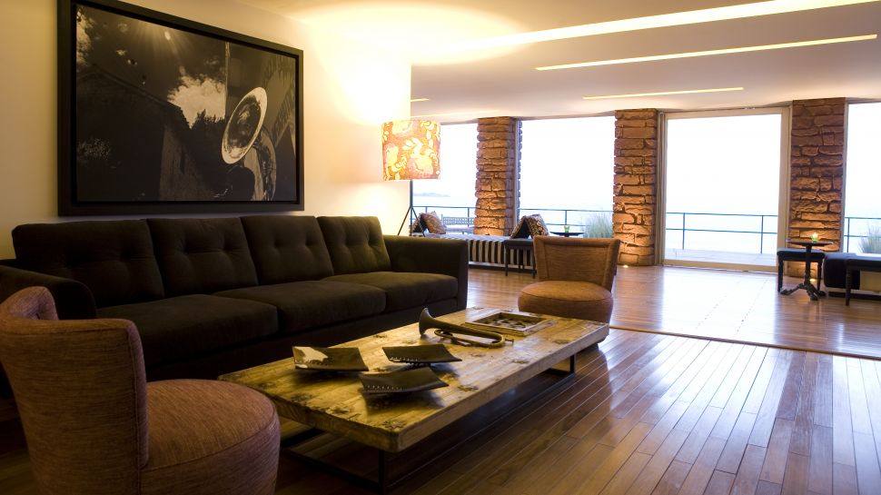 秘鲁普诺的的喀喀湖Titilaka酒店_006224-04-bedroom-sitting-area.jpg