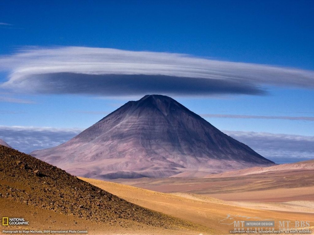 美国国家地理杂志照片精选_雷勘克博火山.jpg