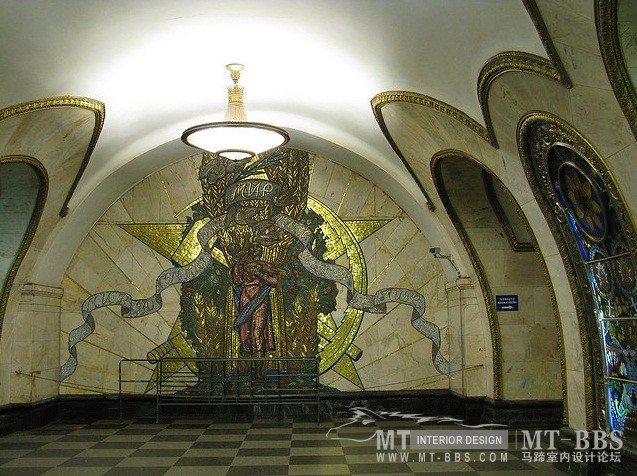 莫斯科地铁_4.jpg