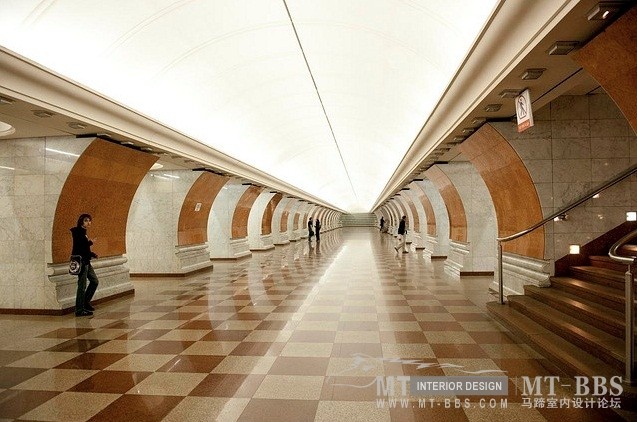 莫斯科地铁_9.jpg