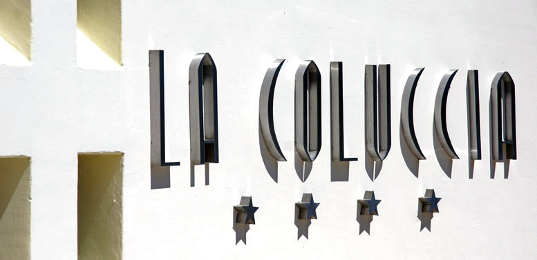 意大利,圣特雷莎加卢拉,la coluccia酒店_001_coluccia_design_hotel_sardegna.jpg
