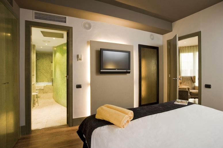 西班牙哈瓦那丝绸大酒店(Silken Gran Havana Hotel)_14 Atrium Room Silken Gran Hotel Havana Barcelona(1).jpg