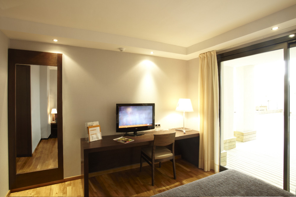 西班牙巴塞隆纳silken concordia酒店_B-Silken Club 107(1).jpg