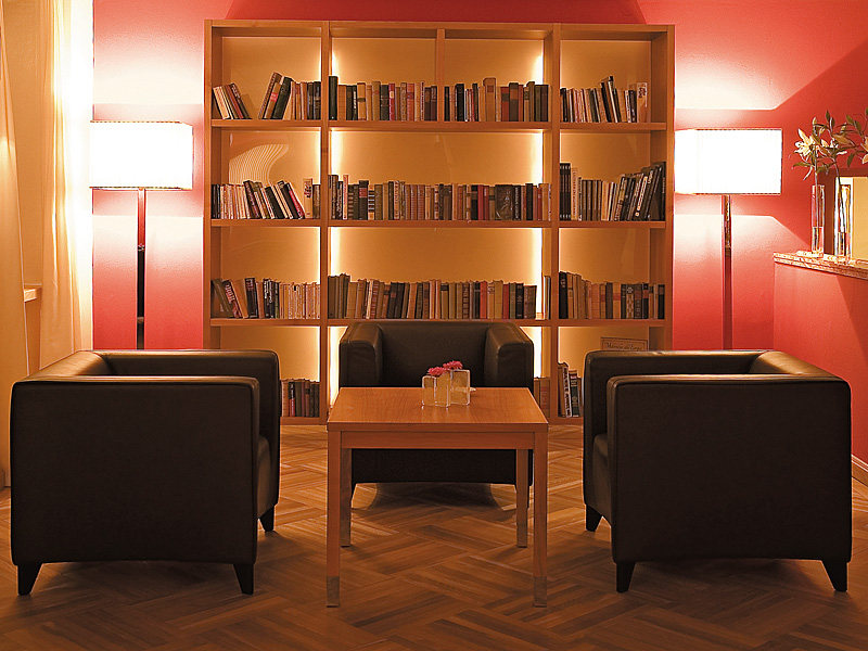 奥地利萨尔茨堡卡斯泰拉尼酒店Hotel Castellani  Salzburg  Austria_7__Bibliothek_Library.jpg