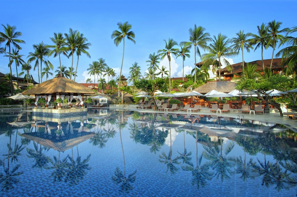 巴厘岛五星级钻石酒店——NUSA DUA BEACH HOTEL & SPA_nusa duaNDBHS_MAIN_POOL_HIGH_REZ.jpg