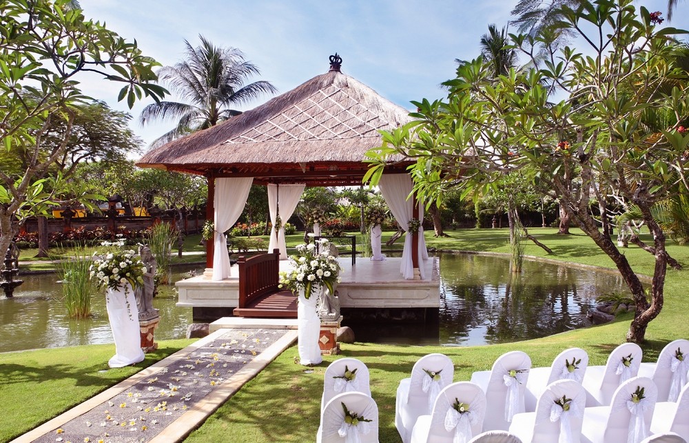巴厘岛五星级钻石酒店——NUSA DUA BEACH HOTEL & SPA_nusa duaWEDDING-AGUNG_BALE_WEDDING_SET_UP_HIGHREZ.jpg