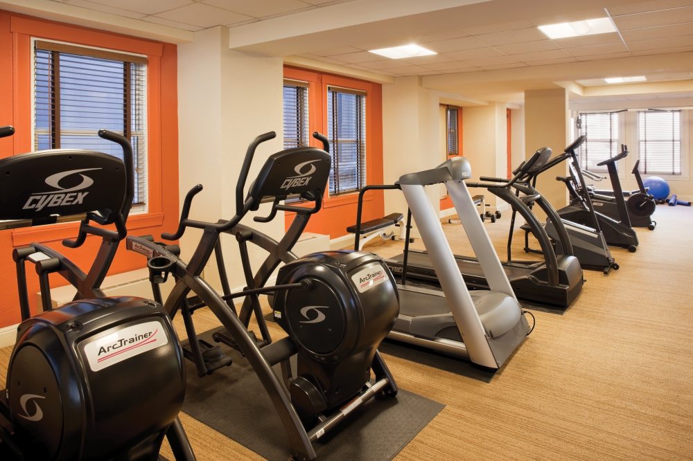 美国一精品酒店--Hotel Adagio by MCCARTAN_Adagio_FitnessCenter_high.jpg