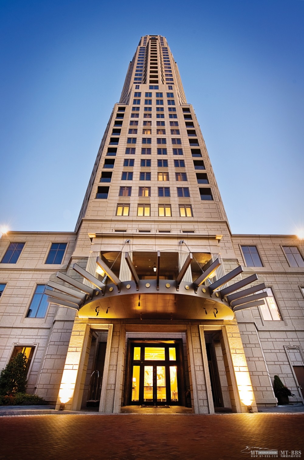 W&A-A Rosewood Hotel Atlanta 亚特兰大红木酒店_Exterior_调整大小.jpg