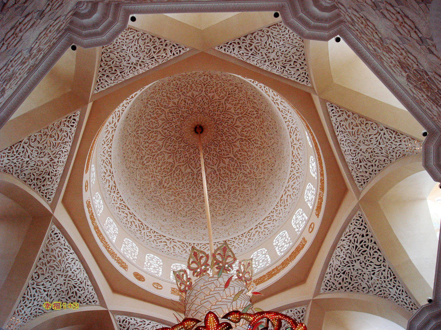阿布扎比扎耶德清真寺,据说总花费为55亿美元_13.jpg